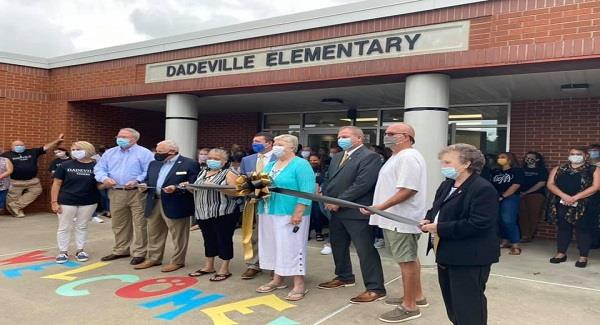 DES Ribbon Cutting